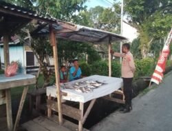 Sambangi Warga Sekitar, Polsubsektor Urfas Komitmen Jaga Kemitraan dan Kamtibmas