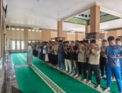 Bentuk Duka Cita, Polda Papua Barat Gelar Shalat Ghaib Untuk Almarhum Affan Kurniawan