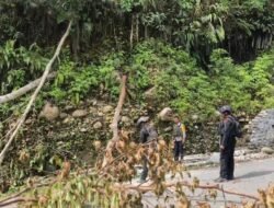 Polres Yalimo dan Brimob BKO Papua Lakukan Pembukaan Palang Jalan, Tegaskan Komitmen Pulihkan Keamanan