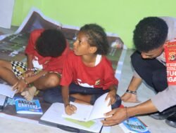 Sentuhan Edukasi Subsatgas Si-Ipar, Anak-anak di Distrik Elelim Belajar Menghitung dengan Ceria