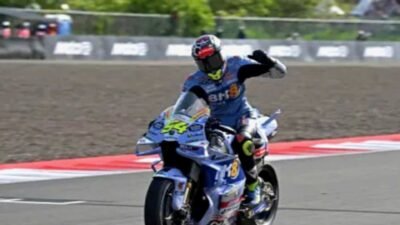 Fermin Aldeguer Juarai MotoGP Mandalika 2025, Marquez dan Bezzecchi Tabrakan