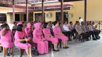 Personel Polres Sarmi dan Bhayangkari Ikuti Sosialisasi Bahaya Kanker dari Yayasan Kanker Indonesia