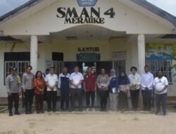 Polda Papua dan Pemprov Papua Selatan Lakukan Pengawasan Bersama Dana BOS di Sekolah