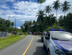 Wujud Pelayanan Prima, Sat Lantas Polres Sarmi Kawal Prosesi Jalan Salib San Damiano