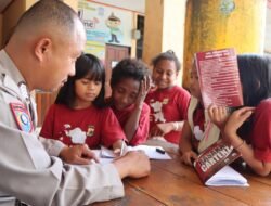 Si-IPAR Operasi Rasaka Cartenz 2025 Polres Pegunungan Bintang Hadir Mengajar Nilai Wawasan Kebangsaan kepada Anak Didik