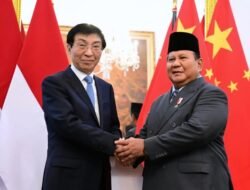 Presiden Prabowo Terima Kunjungan Kehormatan Ketua MPR RRT Wang Huning di Istana Merdeka