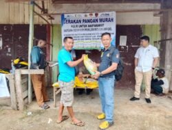 Polres Boven Digoel Salurkan Beras SPHP pada Gerakan Pangan Murah di Distrik Mandobo