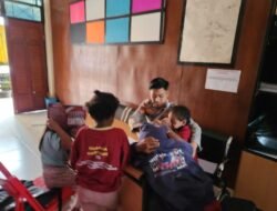 Program si-ipar operasi rasaka cartenz 2025 polres pegunungan bintang hadir berikan edukasi dan motivasi belajar kepada anak-anak didik satgas si-ipar orc 2025