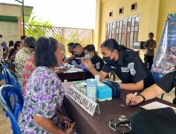 Polres Merauke Gelar Bakti Kesehatan Gratis di Gereja Katolik St. Mikael Kuda Mati