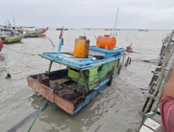 Satuan Polairud Polres Merauke Himbau Warga Pesisir Pantai dan Sungai Maro Antisipasi Banjir Rob
