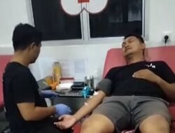 Wujud Kepedulian dan Rasa Kemanusiaan, Anggota Kodim 1310/Bitung Bantu Donorkan Darah Untuk Ibu Yang Akan Melahirkan
