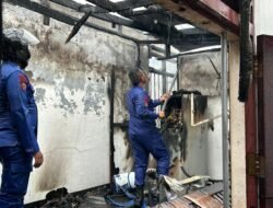 Polres Fakfak Sigap Tangani Kebakaran di Fakfak Utara, Pastikan Keselamatan Warga Prioritas Utama