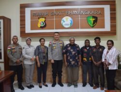 Tingkatkan Layanan Kesehatan Lintas Negara, Rumkit Bhayangkara Jayapura Lanjutkan Pembahasan MOU dengan PNG