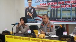 Personel Ditpamobvit Polda Papua Barat Tinjau Lokasi bangunan Pos Pam Pariwisata di Pantai Pasir Putih