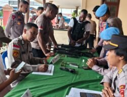 Polresta Manokwari Laksanakan Pemeriksaan Senjata Api Personil Polresta Manokwari dan Polsek Jajaran