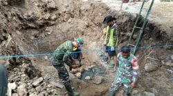 Progres Pesat, TNI dan Warga Rap Rap Gotong Royong Bangun Abutmen Jembatan Perintis Garuda