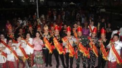 Dandim 1310/Bitung Terima Pengukuhan Gelar Adat Tonsea Minahasa pada Parade Nusantara Kota Bitung Peringati Harkitnas Ke-118 Tahun 2026