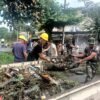 Bentuk Nyata Kepedulian TNI Terhadap Kebersihan Lingkungan, Kodim 1310/Bitung Gelar Karya Bakti Gerakan Indonesia Asri, Bersihkan Selokan dan Taman Median Jalan