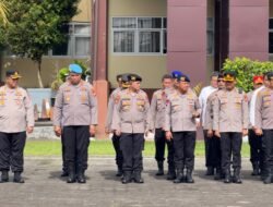 Kapolda Papua Barat Pimpin Apel Pengecekan dan Tactical Floor Game Persiapan Menyambut Pesparawi Nasional XIV Tahun 2026