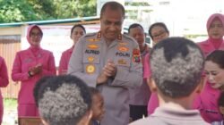 Sambut Hari Bhayangkara ke-80, Polda Papua Barat Serahkan Bantuan Sumur Bor dan Bedah Rumah bagi Masyarakat di Manokwari