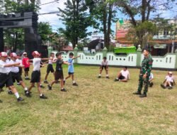 Jelang Lomba Gerak Jalan HUT ke-81 Kemerdekaan RI Tahun 2026, Personel Kodim 1310/Bitung Latih PBB Siswa SD GMIM I Madidir