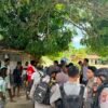 Polisi Bergerak Cepat, Aksi Pemalangan Jalan Km 5 Teluk Bintuni Dapat Dibuka Secara Kondusif