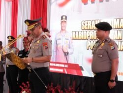 Kapolda Papua Barat Pimpin Sertijab Kabid Dokkes dan Penyerahan Jabatan Kabid Propam