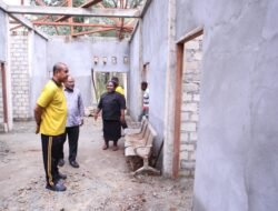 Kapolda Papua Barat Hadiri Pemasangan dan Penutupan Atap Rumah Pastori GKI Syalom Anday