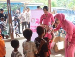 Bhayangkari Peduli, Senyum Anak-Anak Moskona Menghangatkan Peringatan HKGB ke-74 di Teluk Bintuni