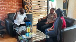 Kabid Humas Polda Papua Barat Perkuat Sinergi dengan Diskominfopersantik, Dukung Program 100 Hari dan Tagline Polri “Polisi Bersama Masyarakat”